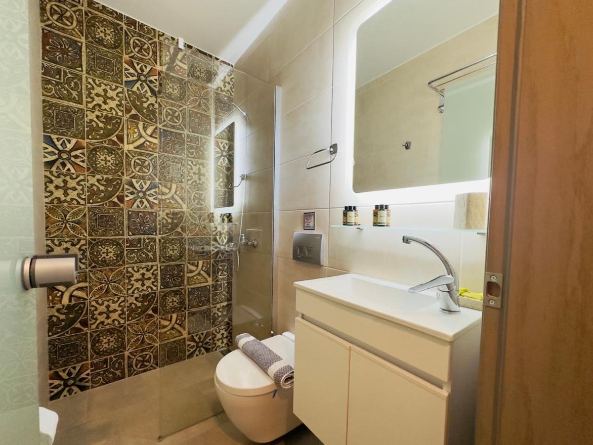 Yulia Luxury Apartments Ouranoupoli Exterior photo